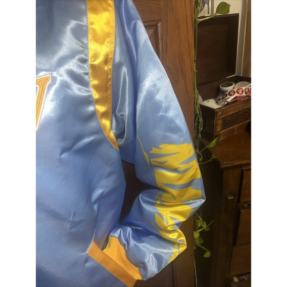 Headgear Classics Jacket Size Large Crenshaw Mamba Mentality 8 24 Blue Satin - Picture 6 of 16